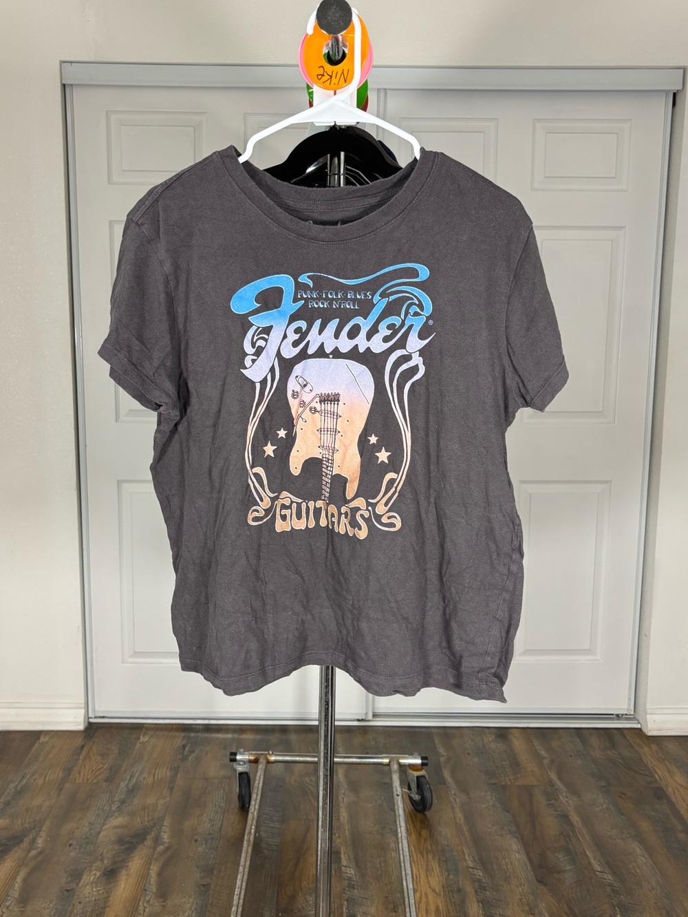 Fender Graphic T-Shirt in Charcoal